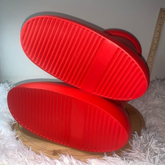 Cartoon Boots Big Red Boot Astro Boy Boots Women’s  Size 10 - Picture 7 of 7